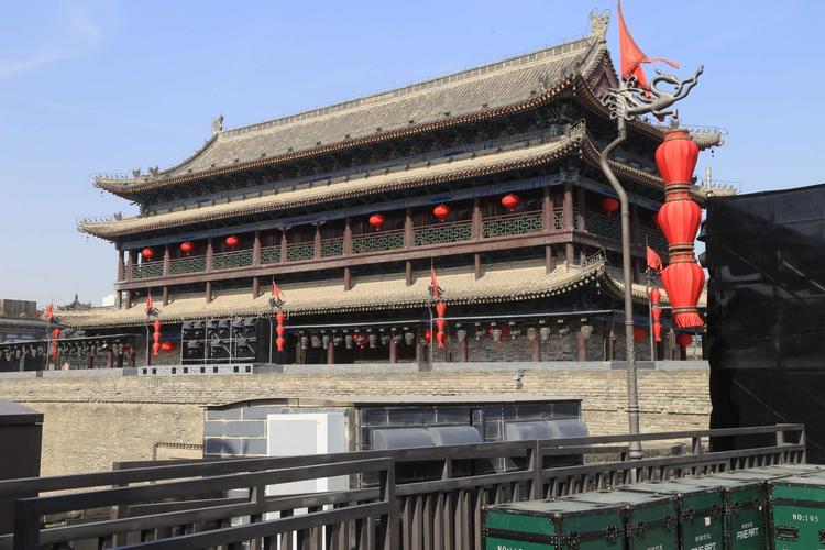 西安城墙门票价格详解如下：