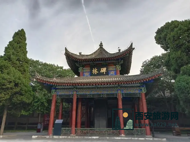 西安碑林拓片全攻略：选材、技巧与价值