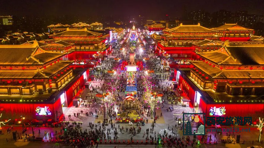 大唐不夜城：盛唐文化的深度探索与分析