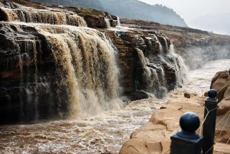 西安旅行必去之地：壶口瀑布值得一游吗？