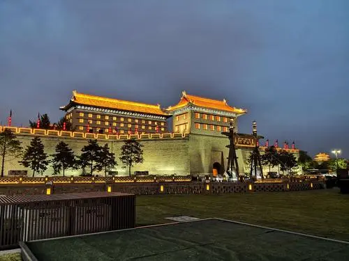 西安古城墙之美：诗意唯美的句子精选