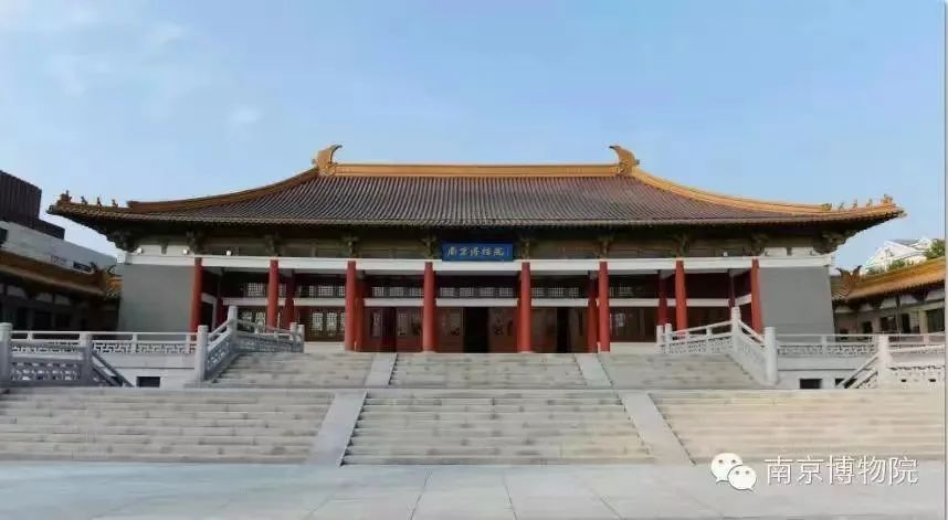 南京博物院年参观量文物数量及基本介绍