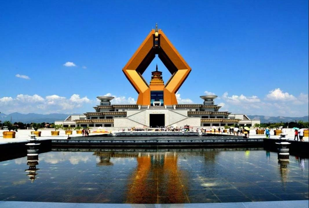 法门寺大雄宝殿：历史、特色与地位