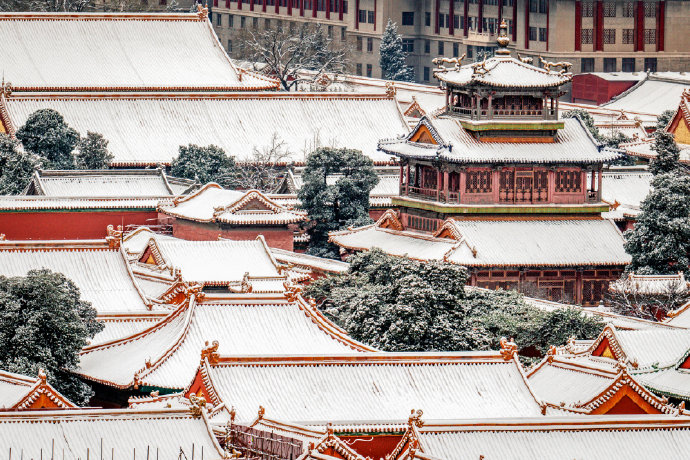 "7月份北京旅游是否适宜？详细解读北京7月的气候与旅游景点"