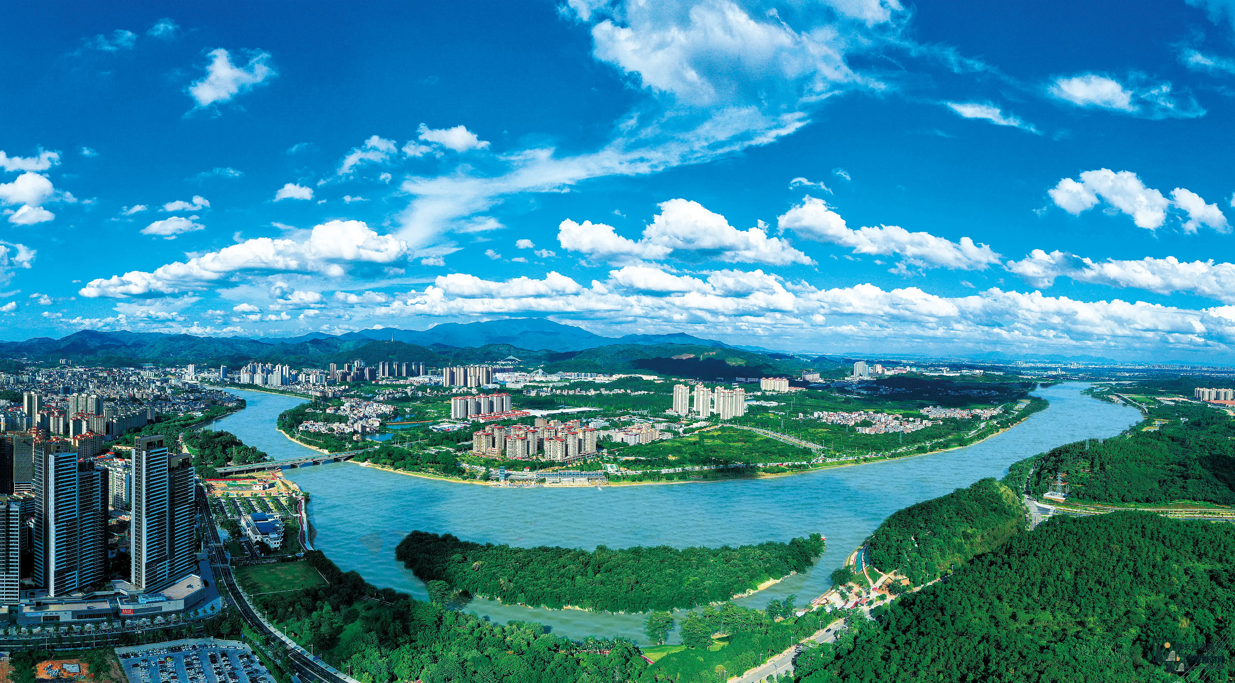"广东旅行社排名大揭秘：最新排行榜TOP10"