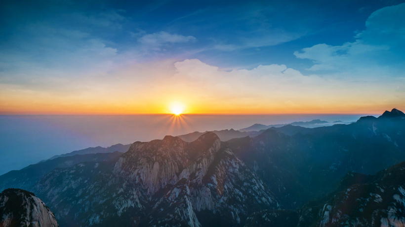 华山游玩心得：惊艳朋友圈的登山之旅！