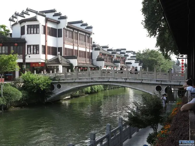 南京最佳旅游胜地：三大必游之地详细攻略