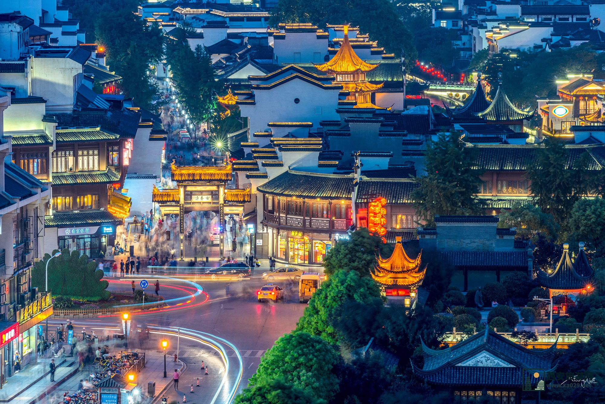 南京两天一夜游玩全攻略：不可错过的景点与美食