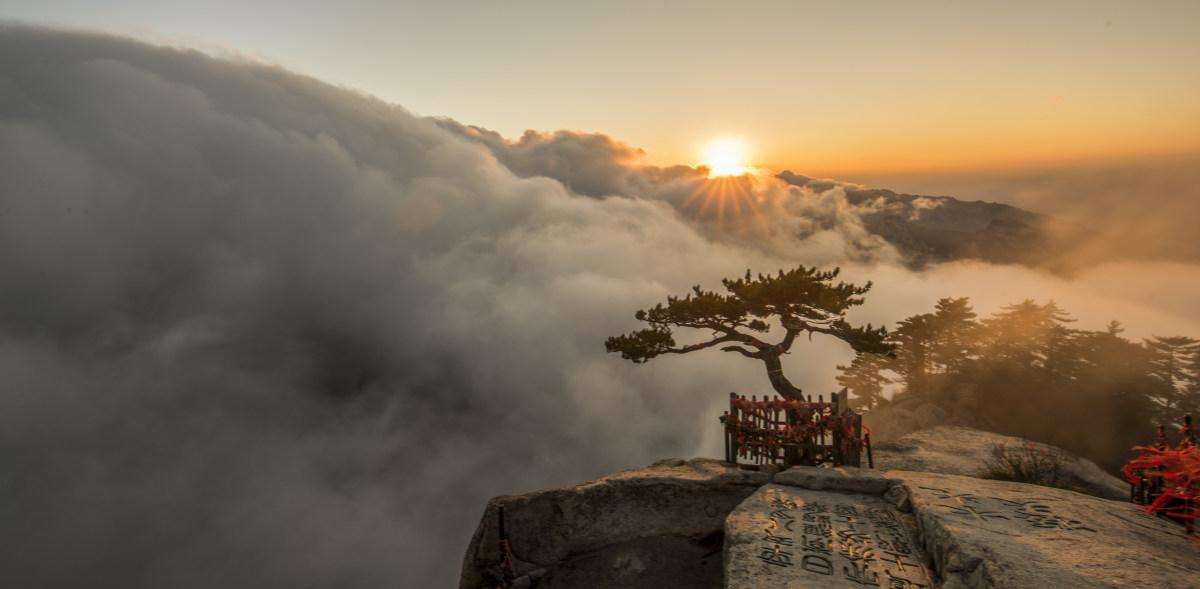 华山夜爬开放时间详解