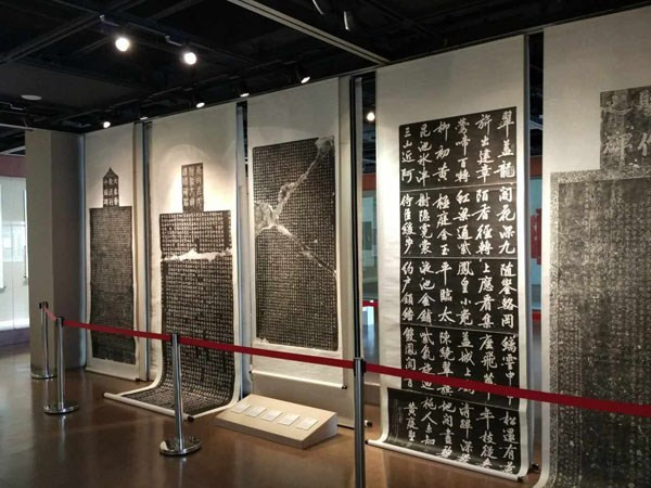 西安碑林博物馆：一场穿越时空的文化之旅，多久能逛完？