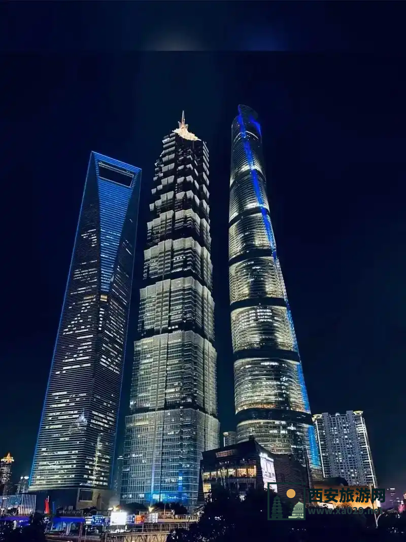 "上海二日游全攻略，玩转魔都精彩不停"