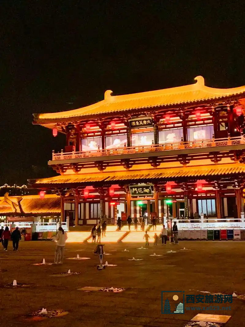 大唐不夜城：旅游必去之地推荐