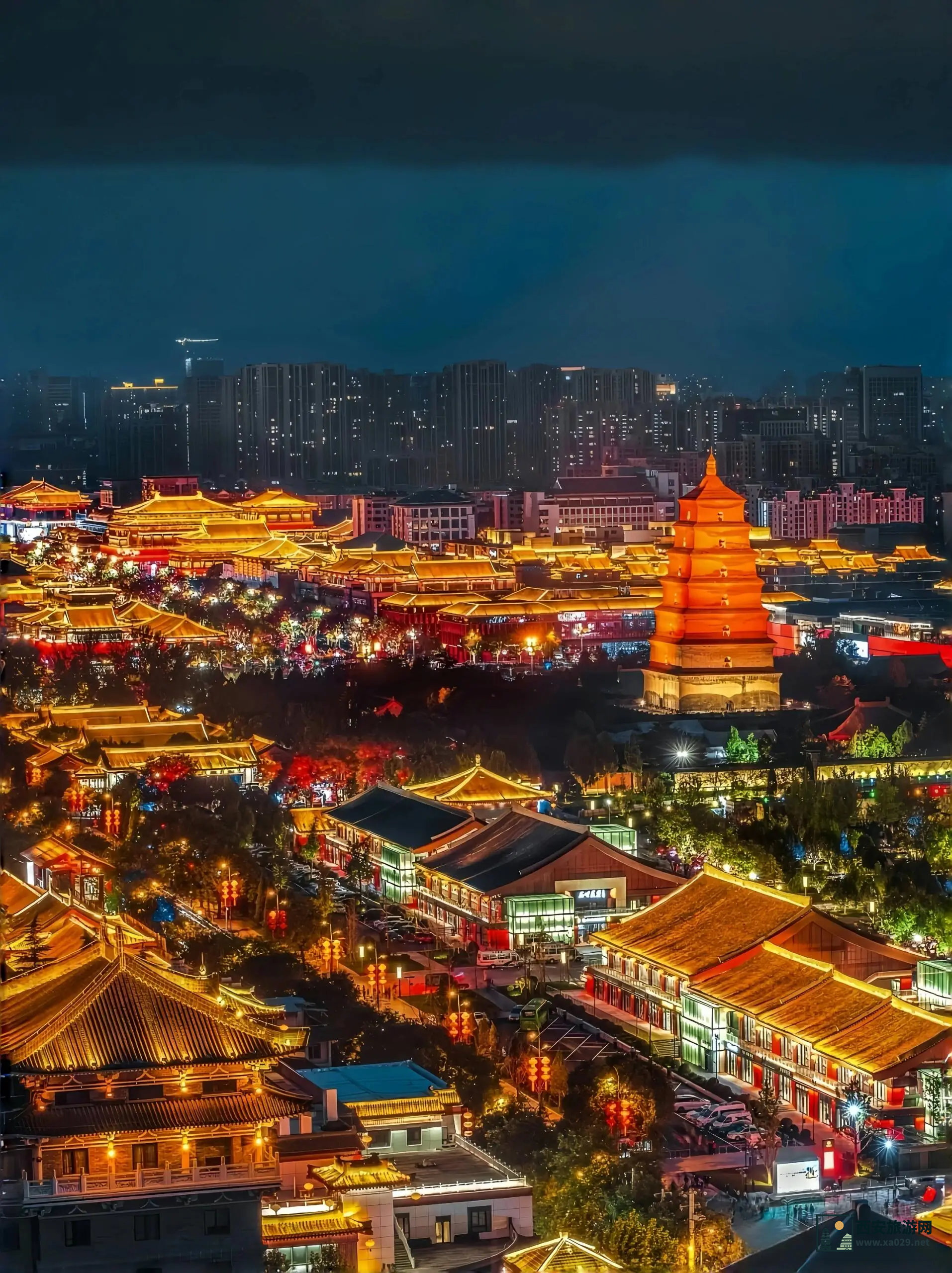 "大唐不夜城全攻略：游玩指南与精彩亮点解析！"