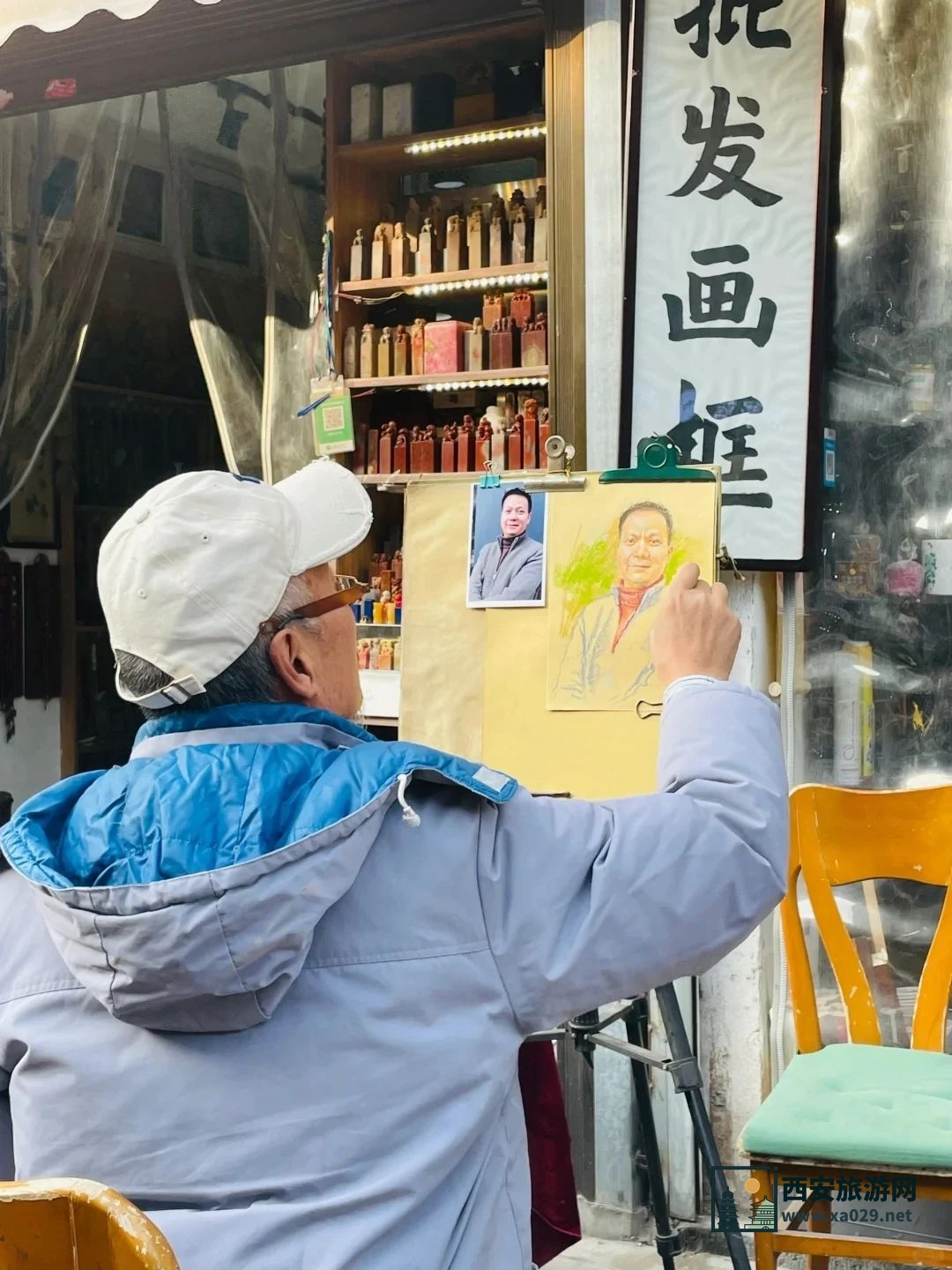 西安城墙旅游攻略 | 三个小众登城墙入口 充满着香火气