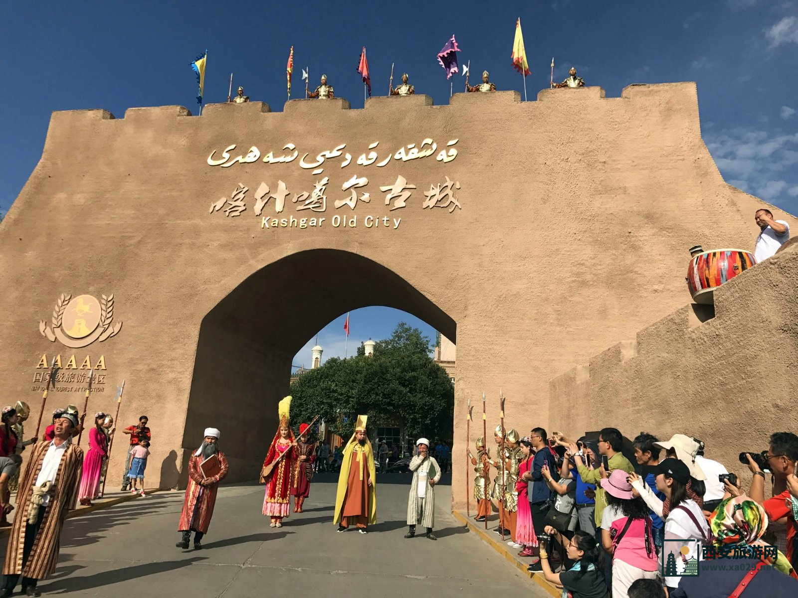 喀什旅游景点攻略三天：感受西域风情，畅游丝路古城！