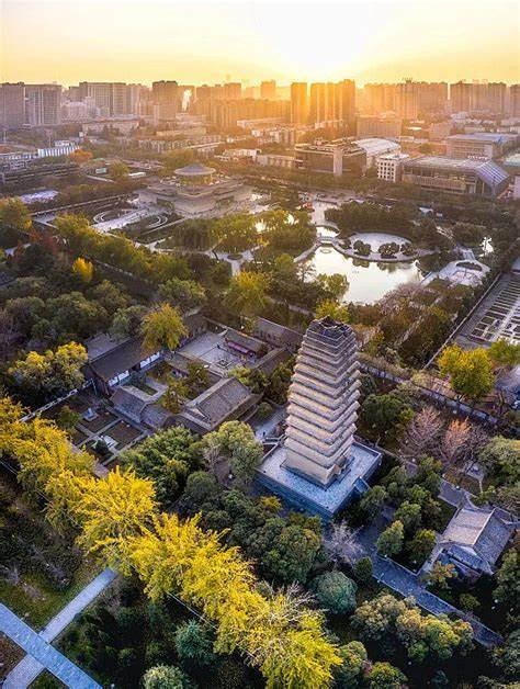 大雁塔VS小雁塔：2025年最全尺寸对比与游览指南