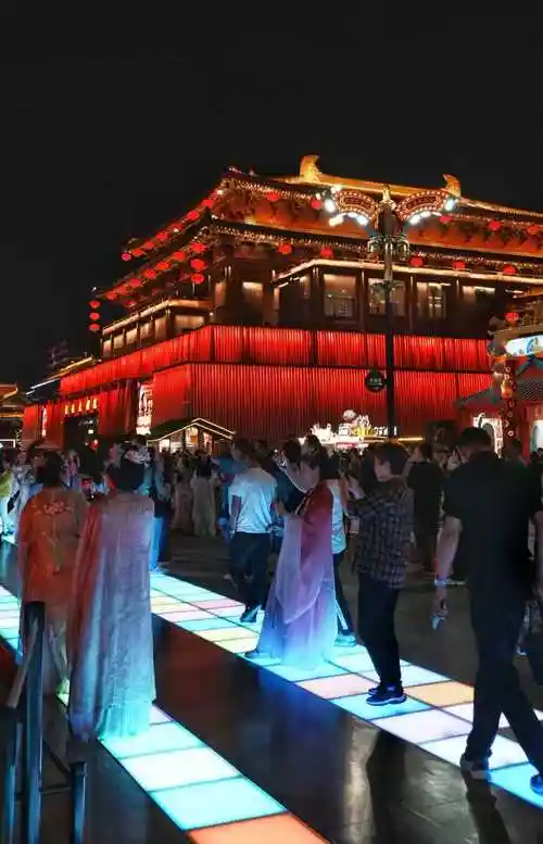 西安的大唐不夜城在哪个区