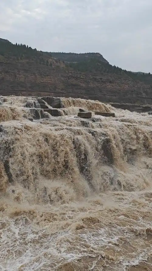 陕西壶口瀑布在什么地方