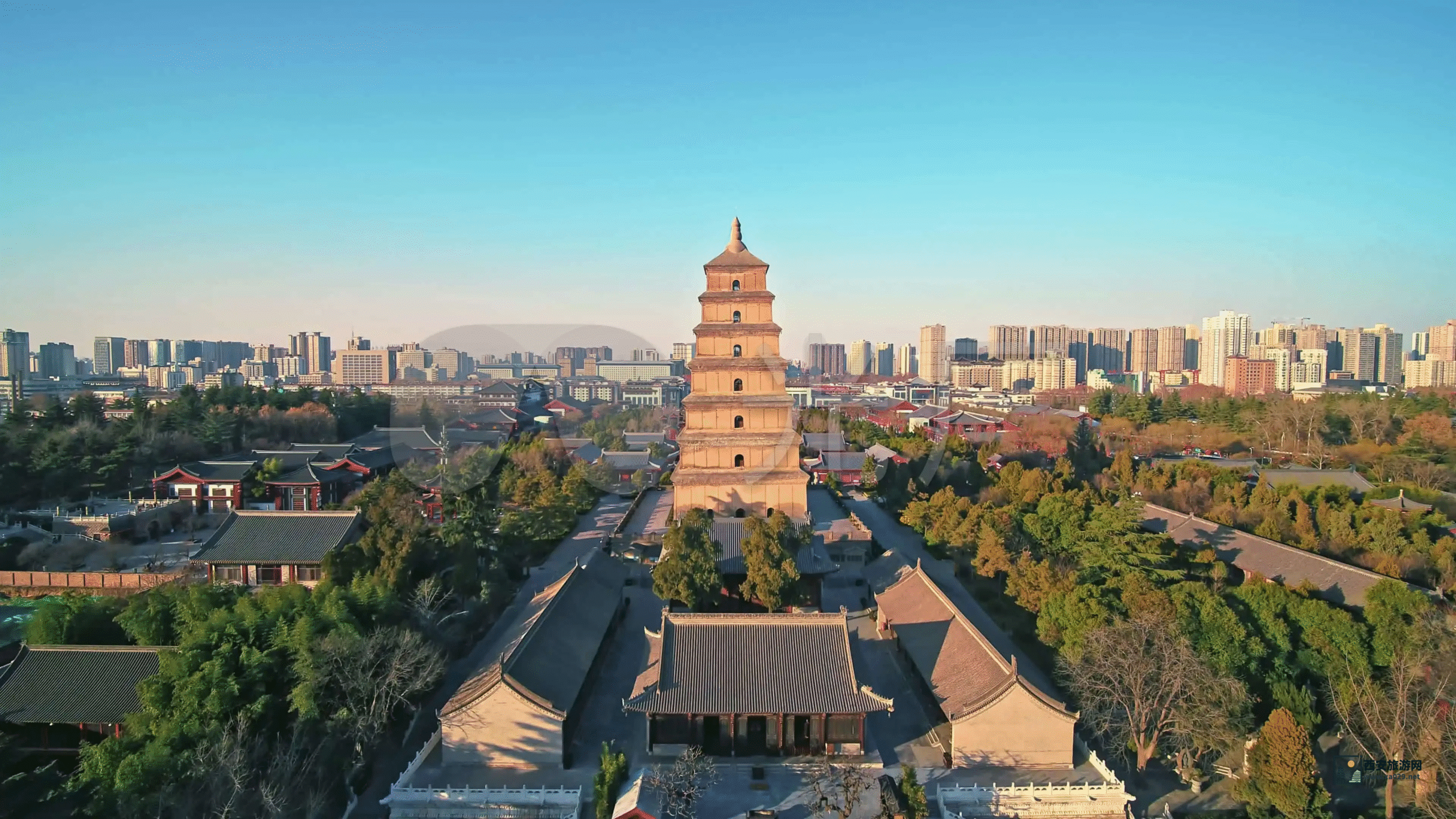 西安大雁塔全攻略：千年古塔的前世今生与游玩指南