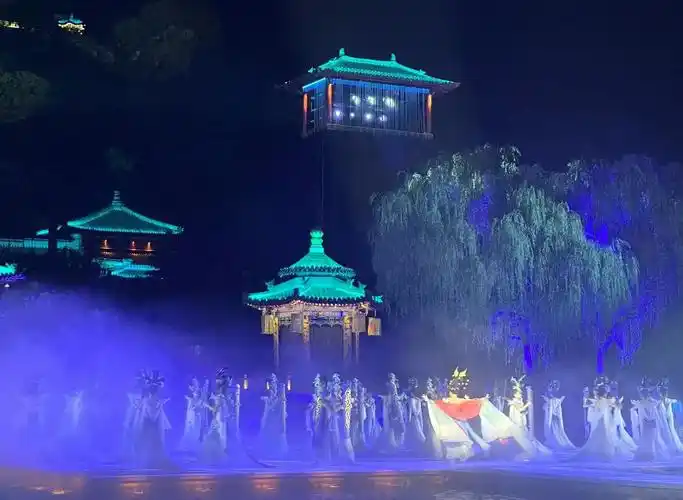 看长恨歌下雨了怎么办