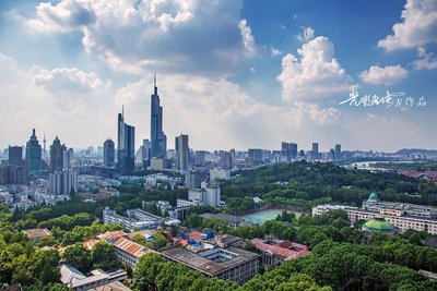 去南京玩儿住哪比较好