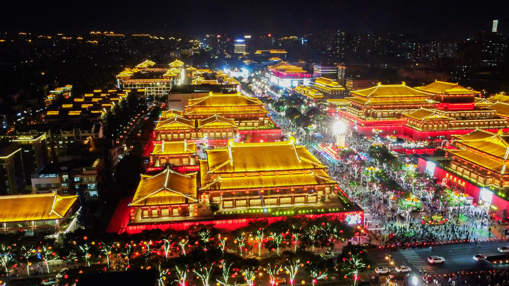 西安大唐不夜城地铁出行全攻略：轻松抵达盛唐夜景