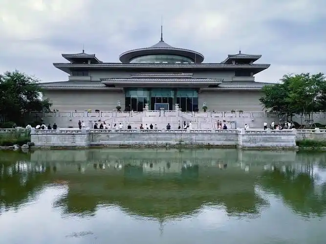 西安旅游必去十大景点陕西博物馆