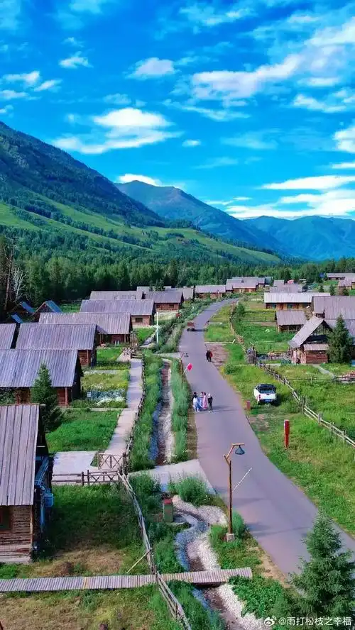 新疆必游的旅游景点