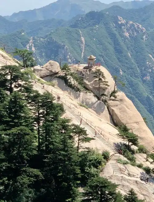 华山老年人旅游攻略