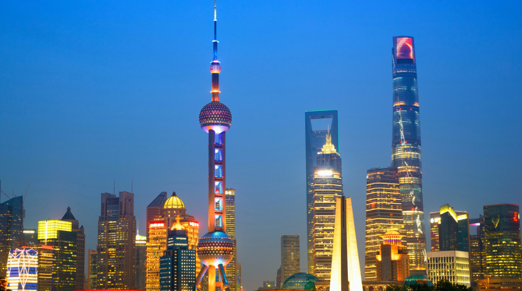 上海二日游完美攻略：经典与时尚的碰撞