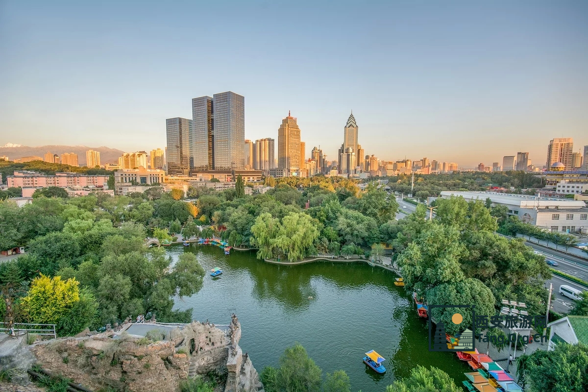 乌鲁木齐什么时候好玩