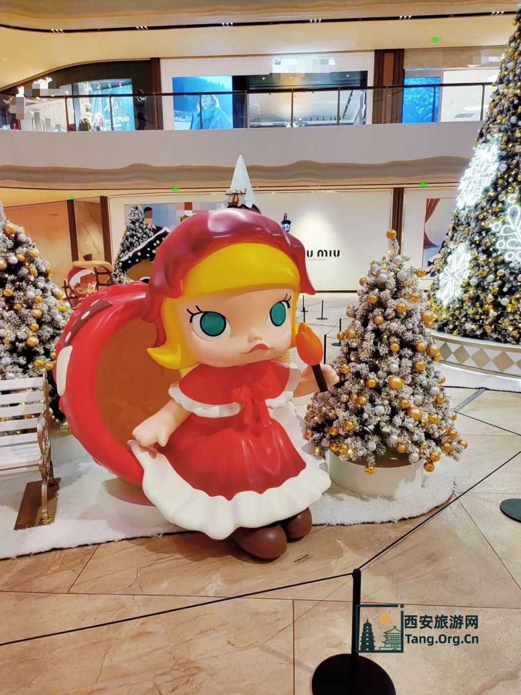 西安万象城圣诞节活动（泡泡玛特展+圣诞树）