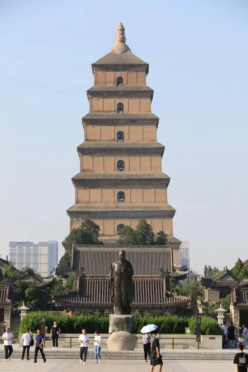 大雁塔晚上开门吗