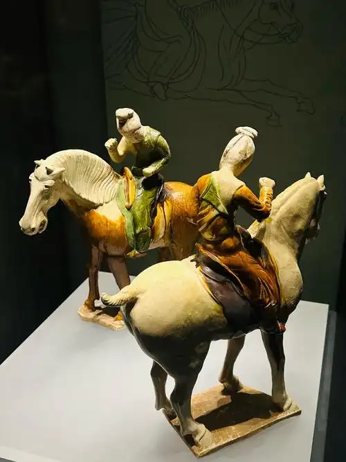 陕历博必看的9件国宝级文物