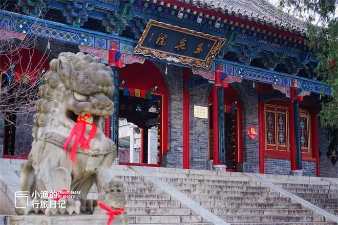 华山不坐缆车要爬多久