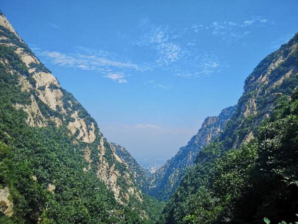 华山旅游景点介绍