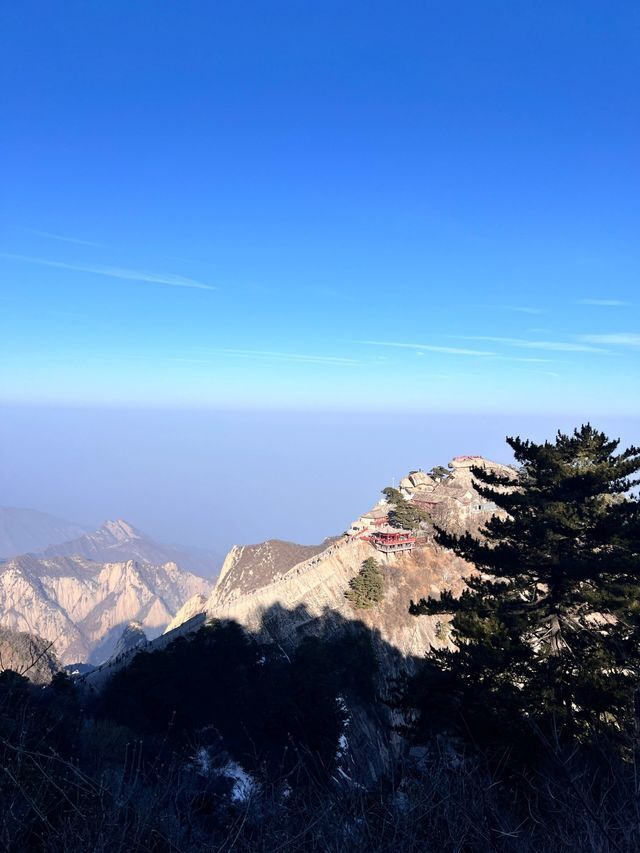 华山不坐缆车要爬多久