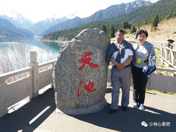 新疆旅游自由行全攻略