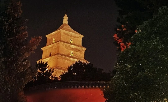 大雁塔晚上好看吗现在