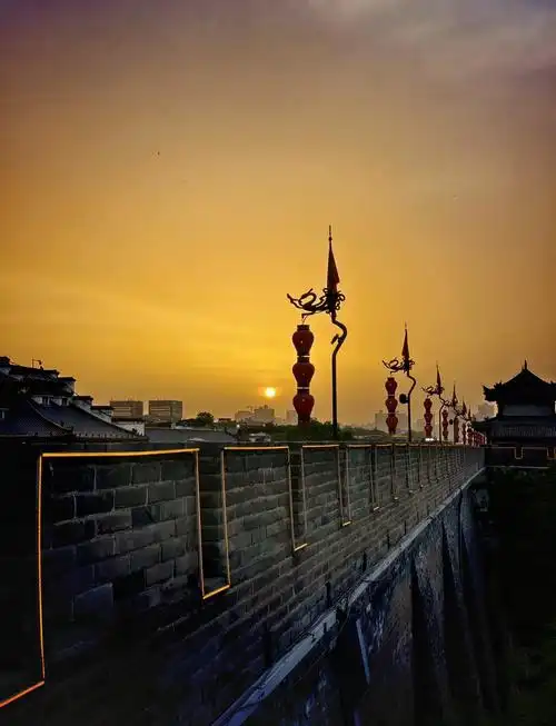 西安城墙怎么逛