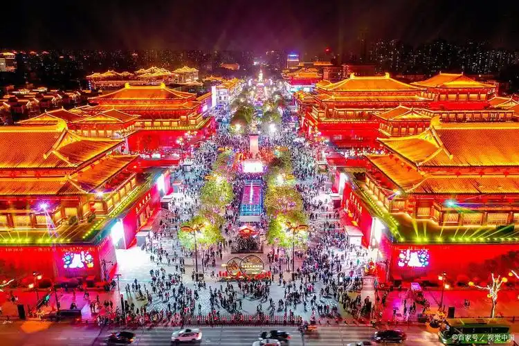 西安景点大唐不夜城