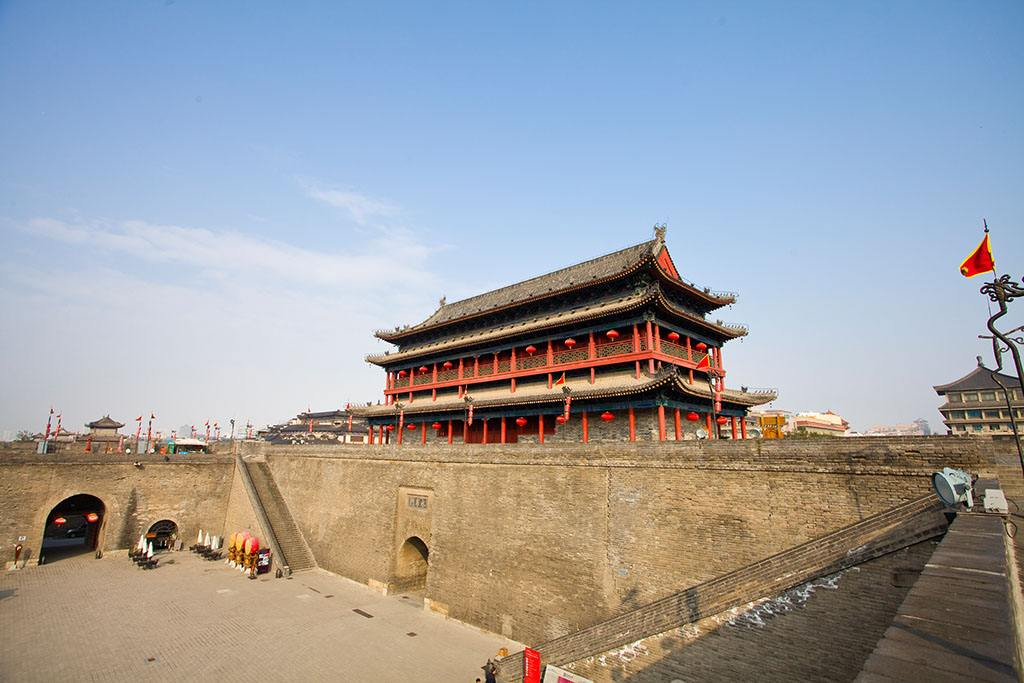 西安明城墙门票价格：2026年最新票价及购票攻略