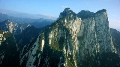 华山附近的旅游景点
