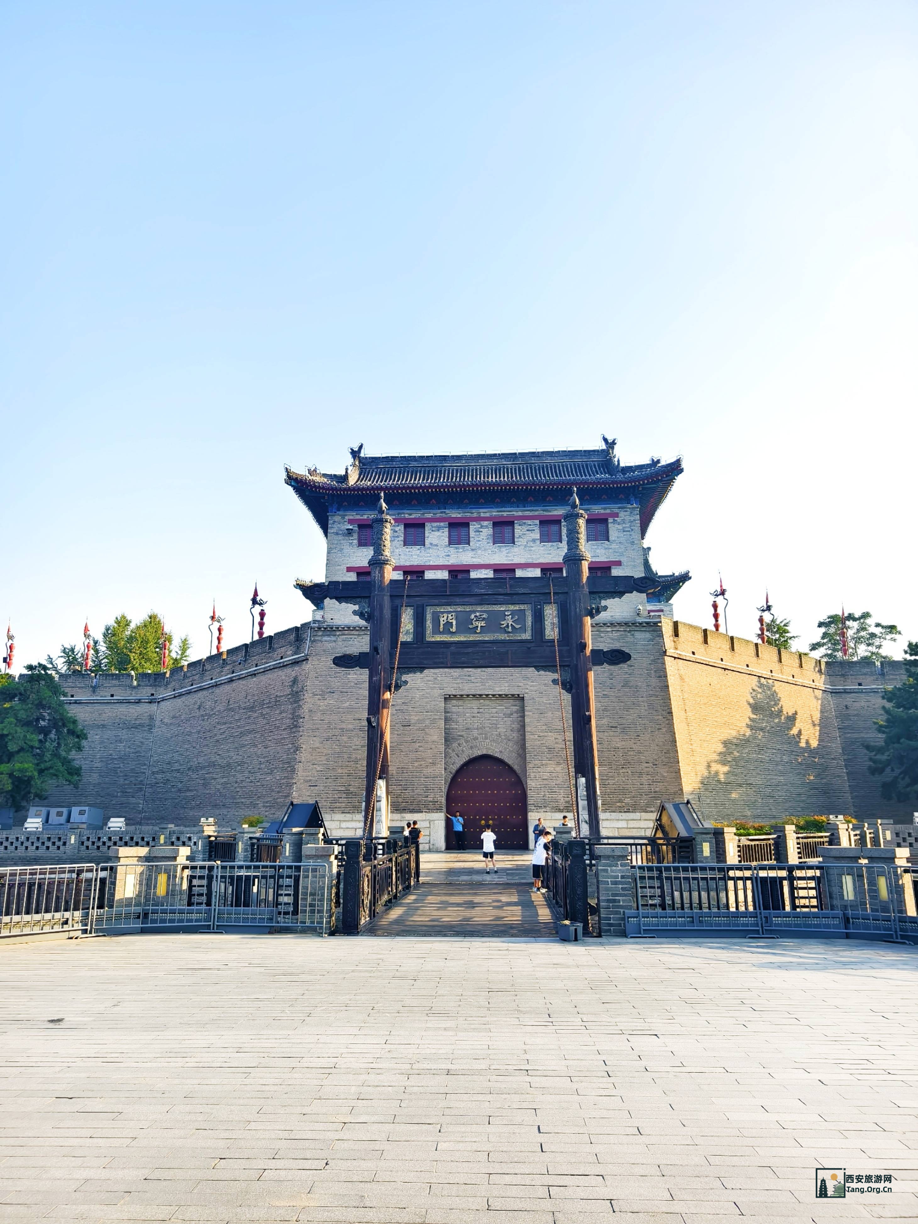 西安城墙永宁门旅游攻略：从“南门”登城，看尽长安千年