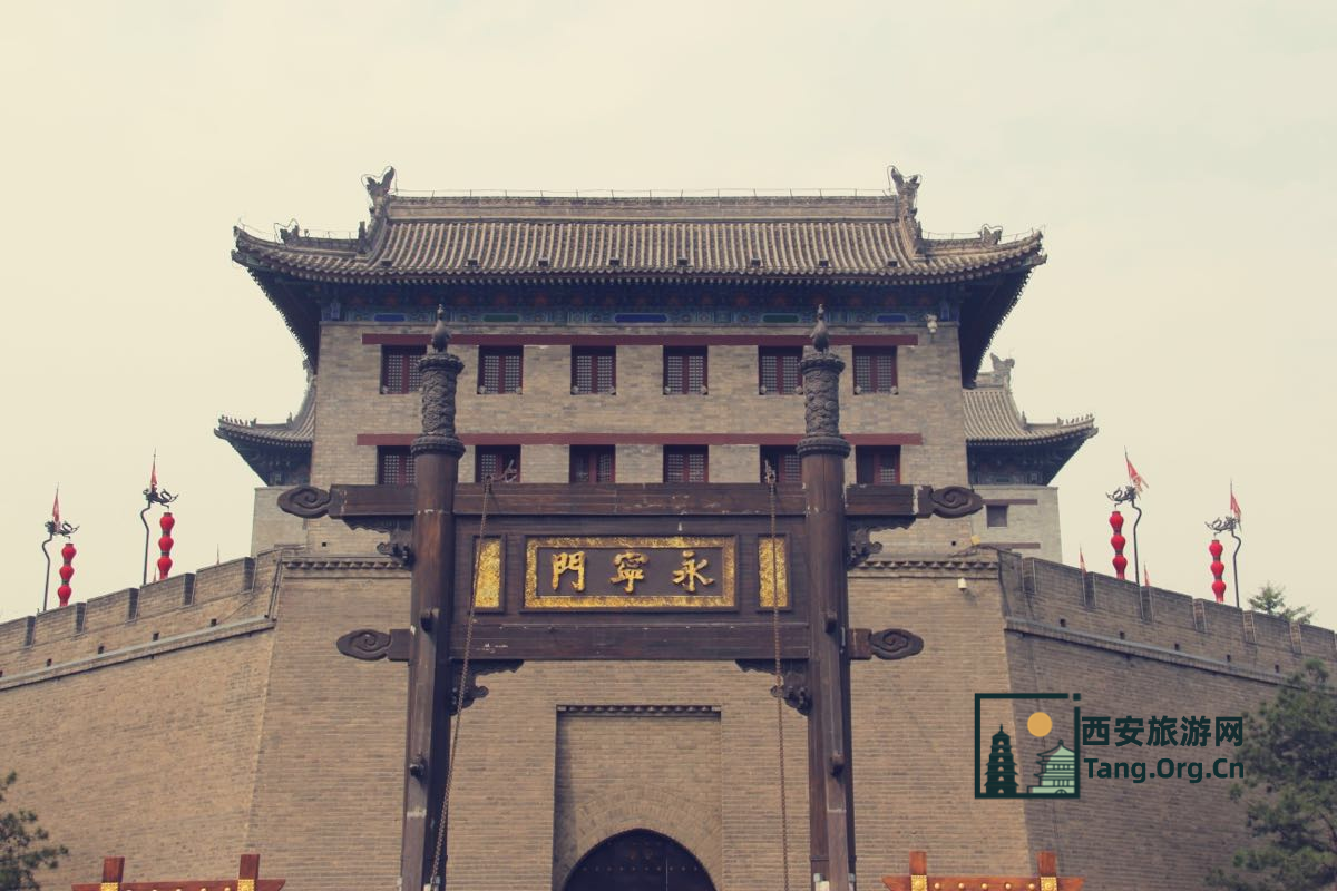 西安城墙骑行全攻略：用一小时，丈量600年历史