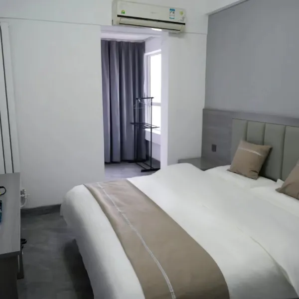 拉斐尔公寓酒店(钟楼地铁站店)基本介绍-西安酒店预定一律低至6折