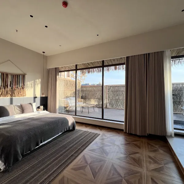 小隐于市庭院民宿(西安钟楼地铁站店)基本介绍-西安酒店预定一律低至6折