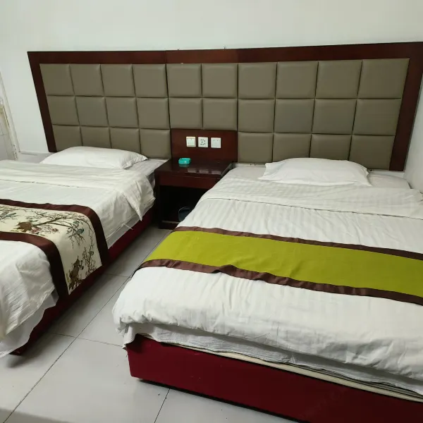 新世纪宾馆基本介绍-西安酒店预定一律低至6折