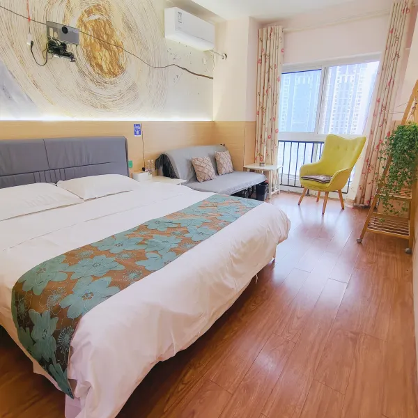 暮色木香酒店(西咸万象城三桥地铁站店)酒店预定[省份]酒店预定低至 6 折