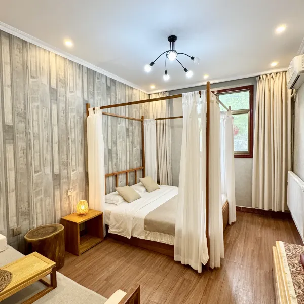 阿攀与客栈(西安兵马俑博物馆店)基本介绍-西安酒店预定一律低至6折